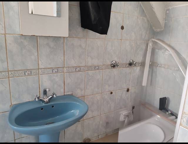 3 BEDROOM HOUSE TO LET IN STANMORE
